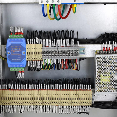 ตู้จ่ายไฟความแม่นยำสูง PDU 220V 380V