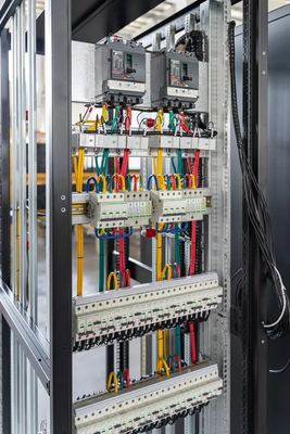 ศูนย์ข้อมูล PDU Power Distribution Unit 22U Server Cabinet 48V