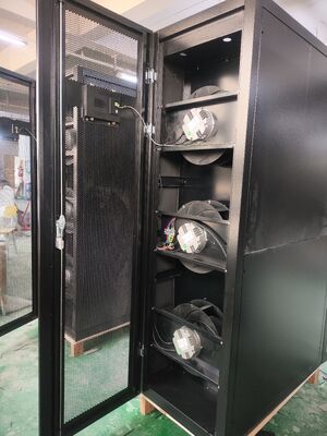 เครื่องปรับอากาศในแถวอุตสาหกรรม L Series L60 60.1KW ปรับความเย็นสําหรับศูนย์ข้อมูลและห้องปฏิบัติการ