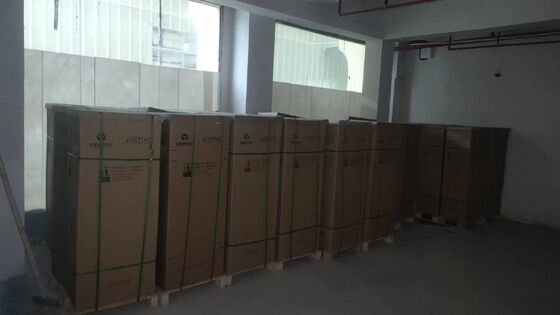 Vertiv NetSure 731 CC2-X2 48V 600A 36kW DC Power System ตู้แก้ไขโทรคมนาคมสําหรับสถานีฐาน